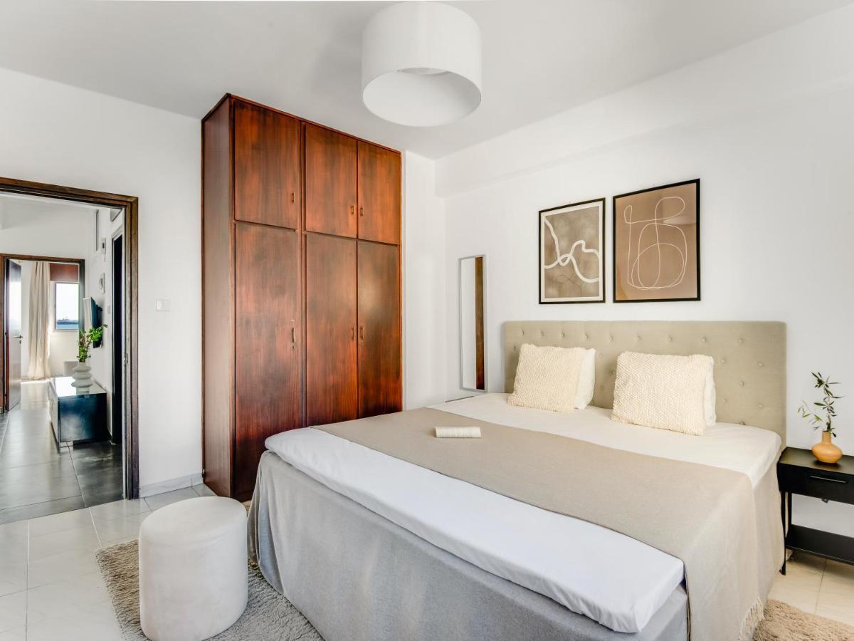Sanders Kanika Sea Forum - Adorable 2-Bedroom Apartment With Sea View ليماسول المظهر الخارجي الصورة